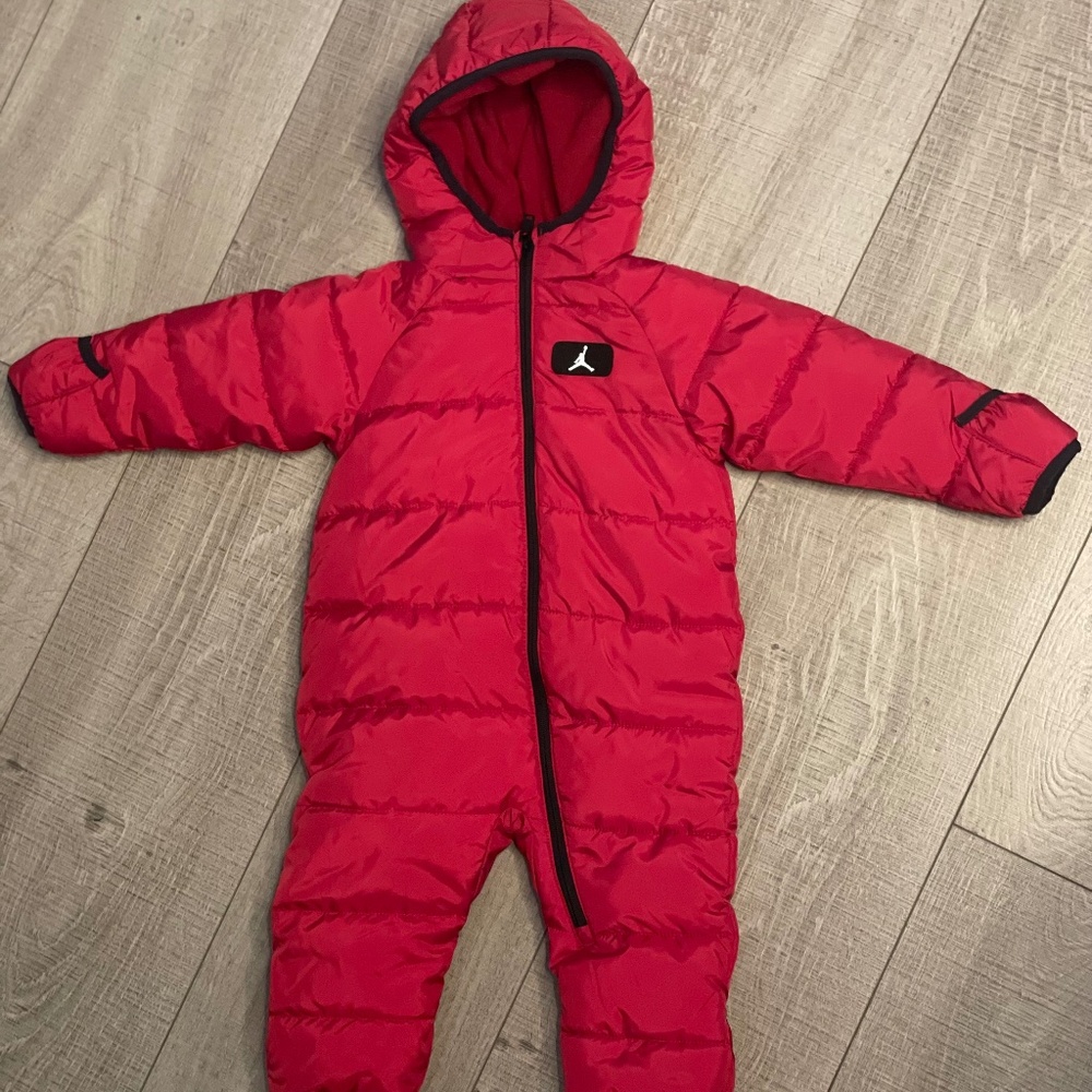 Jordan Jumpman Puffer Snow Suit (size: 12 months)